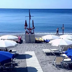 Vicino Mare 3 Minuti Wifi Appartamento
